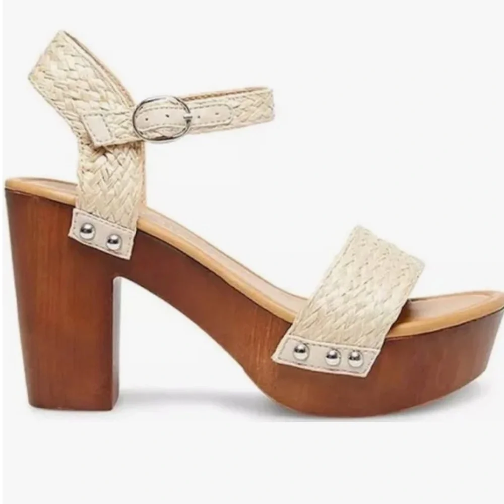 Madden Girl Lifft‎ Platform high heel raffia sandals Sz 7
